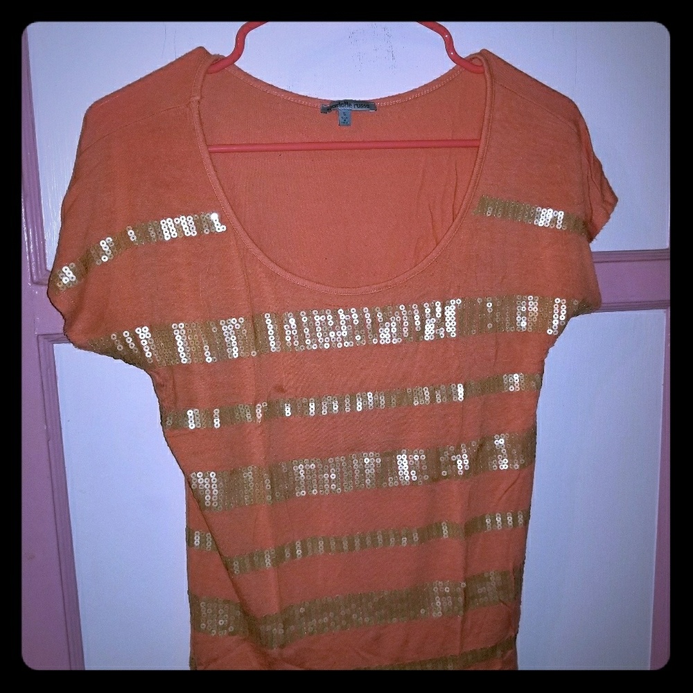 Coral top with gold striped sequins